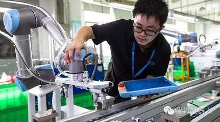 这家卫浴企业上了60台协作机器人,人机协作,完美配合!丨机器换人